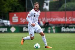 雷速体育下载-杜塞尔多夫客场不敌对手，输球成定局