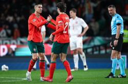 雷速体育官网首页-葡萄牙3比0战胜立陶宛，稳居小组第一