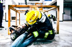 雷速体育下载-强队困境重重，压力危机四伏！的简单介绍