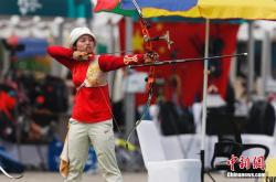 雷速体育比分官网直播-印尼射箭选手击败对手，晋级下一轮