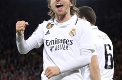 雷速体育app-关于马赛险胜秘鲁，莫德里奇一己之力扛起全队的信息