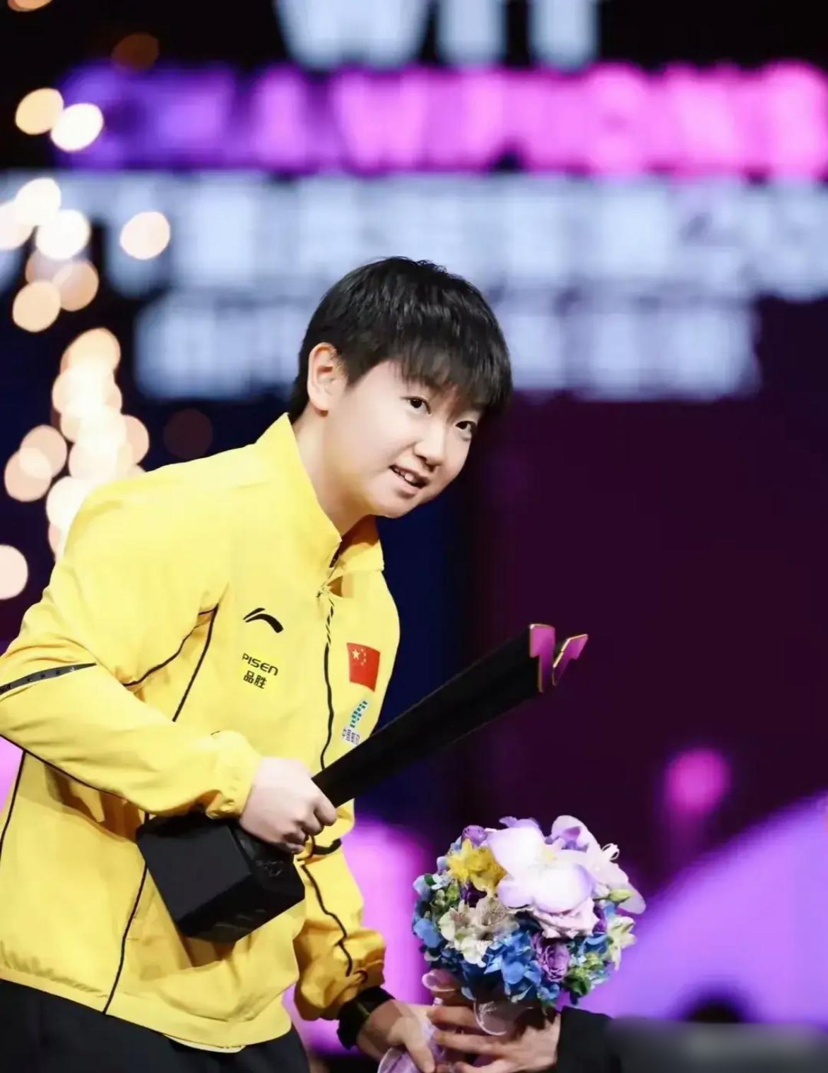 包含短道速滑决赛火药味十足,冠军光环闪耀的词条 包含短道速滑决赛火药味十足,冠军光环闪耀的词条