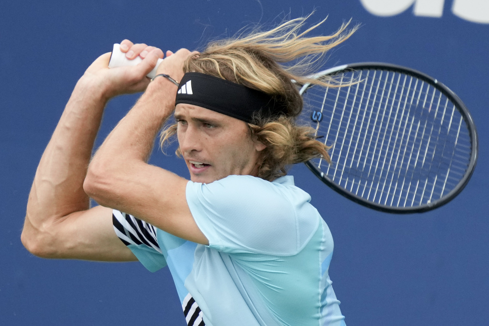 意大利网球队绝杀世界网球队，兹维列夫关键制胜的简单介绍